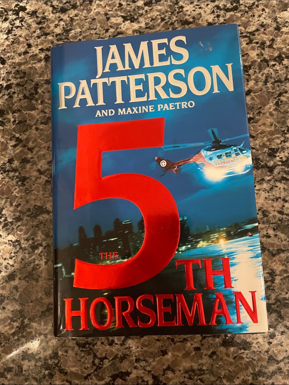 James Patterson "The 5th Horseman" Hardcover - Blue & Red Cover